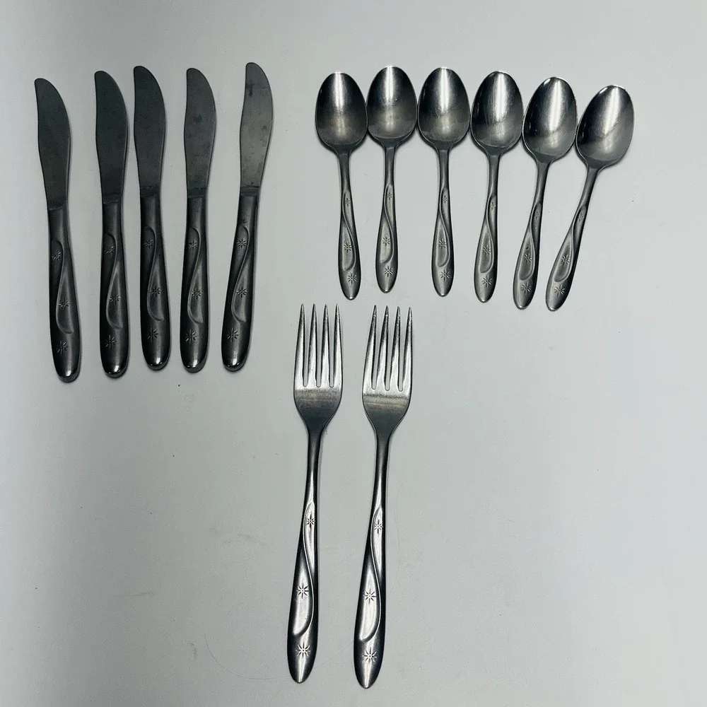 Lot‎ Of 12 Vintage Americana Star Stainless Flatware MCM Atomic Starburst